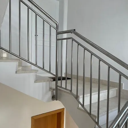 Greta's Self-check In アパート