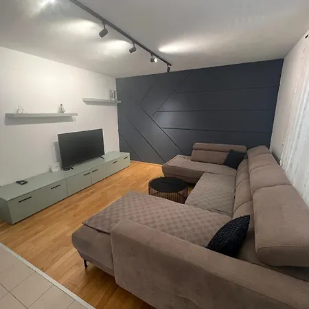 Greta's Self-check In アパート