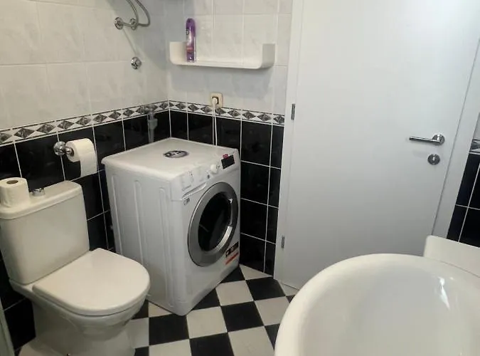 Daire Greta's Self-check In