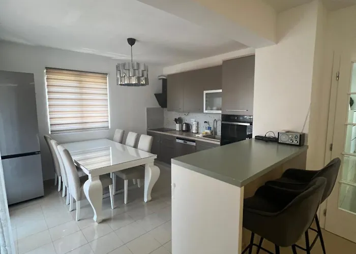 Daire Greta's Self-check In *