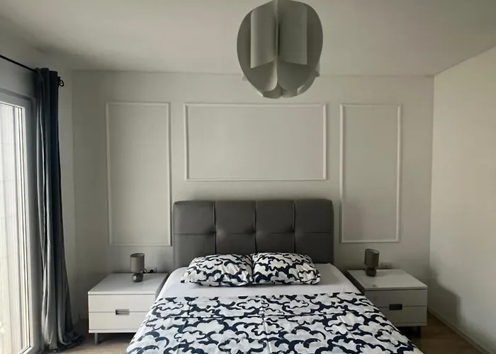 Greta's Self-check In Daire